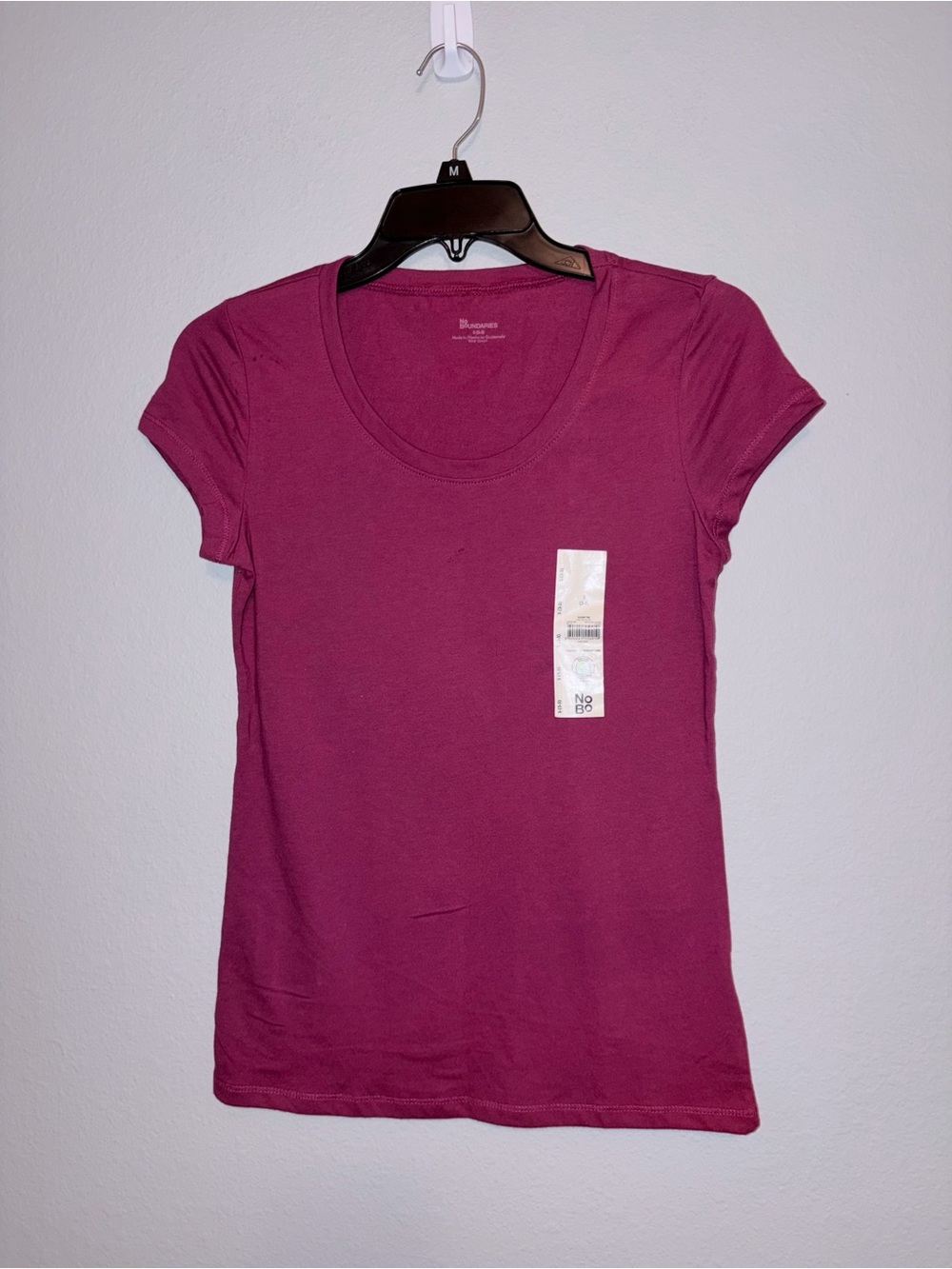 No Boundaries Scoop Neck T-Shirt Juniors Size S